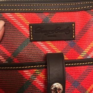 Vintage Dooney and Bourke crossbody bag